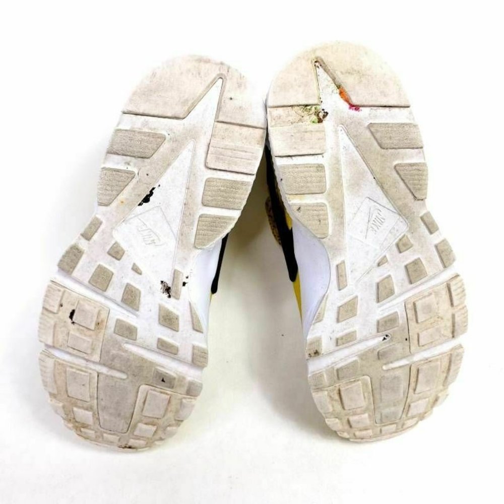 Nike Kids 4.5Y Air Huarache SE Grade School Shoes - Picture 3 of 10